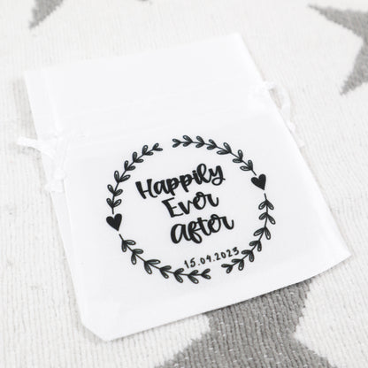 "Happily Ever After" Wreath Design - Wedding Favour Gift Bags