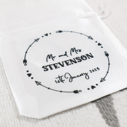 "Mr & Mrs" Arrow Wreath Design - Wedding Favour Gift Bags