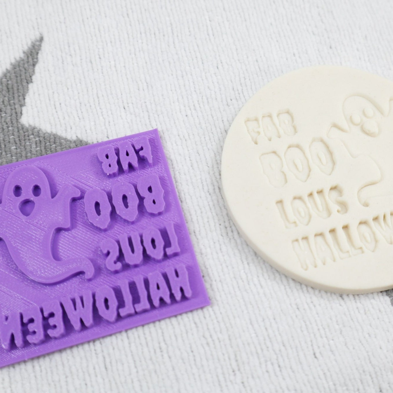 "Fab BOO lous Halloween" Embosser Stamp